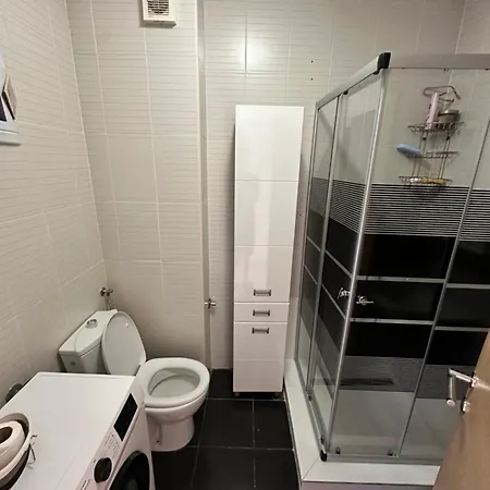 Angela With 2 Balconies * 贝尔格莱德