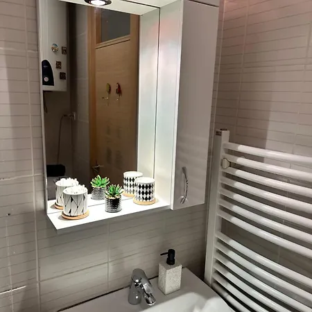 Apartament Angela With 2 Balconies