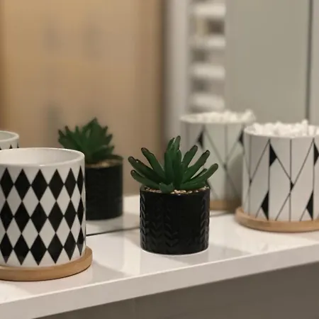 Apartament Angela With 2 Balconies Belgrad