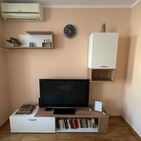 Apartament Angela With 2 Balconies *